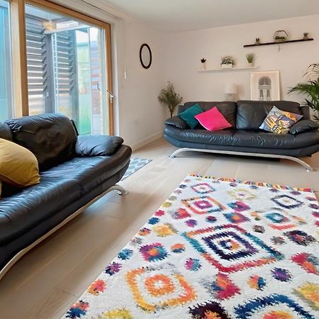 Cambridge Stays - Apartment At Addenbrooke Hospital And Bio Campus - Free Private Parking Eksteriør bilde